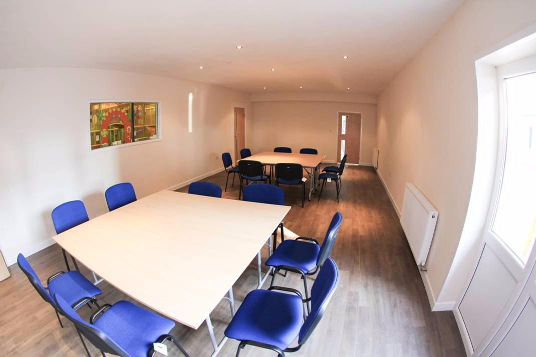 Bridge Community Centre-朗塞斯顿必去景点