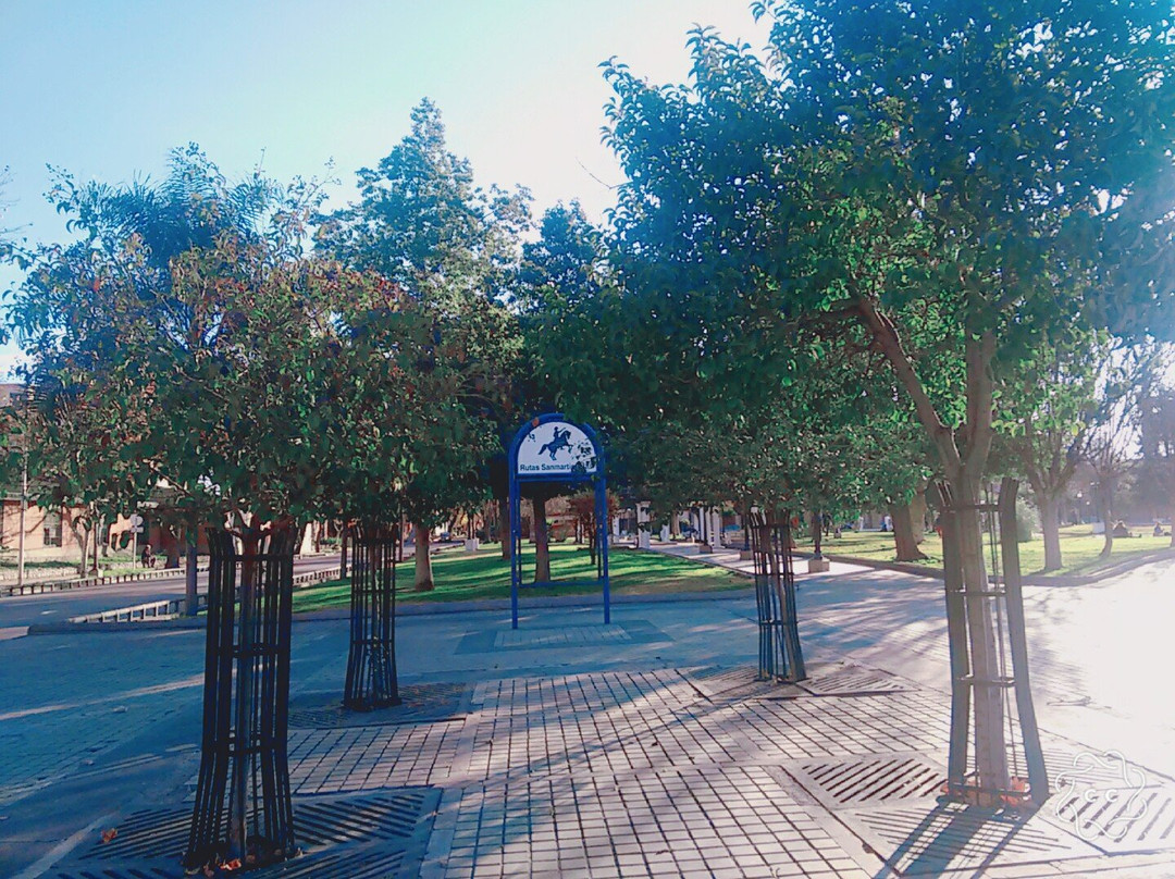 Plaza Pedro del Castillo-门多萨必去景点