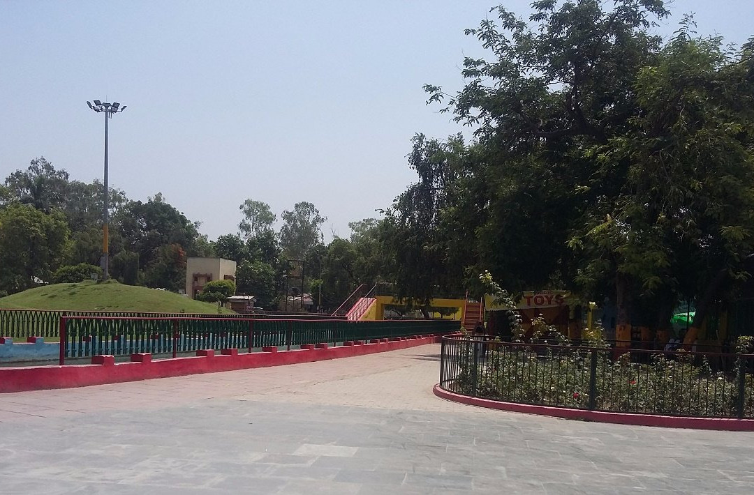 Gautam Buddha Park景点图片