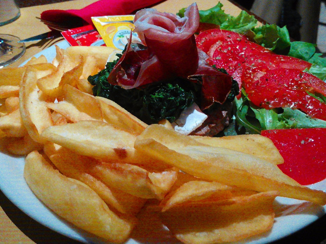 FuoriOnda-Cura Carpignano必去景点