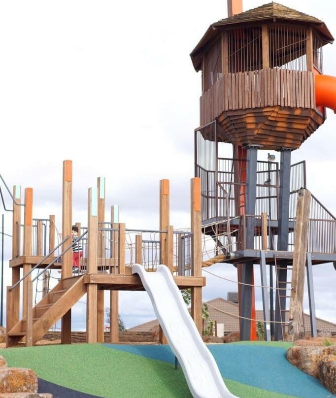 Woodlea Playground景点图片