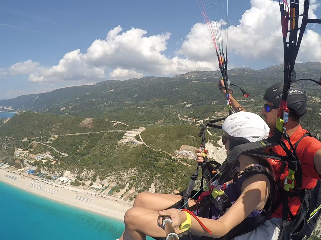 Paragliding Greece - Fly & Fun景点图片