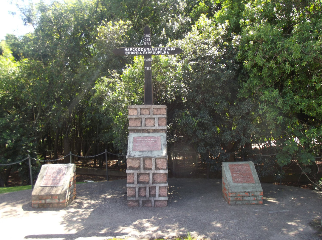 Monumento Farroupilha Cruz das Almas-Viamao必去景点