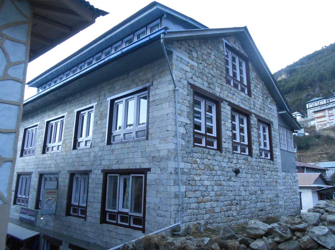 Mountain Dreams Lodge, Namche Bazar - 3440m