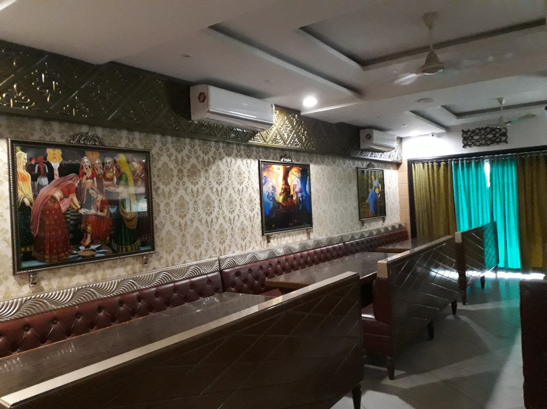 Hari Om Restaurant
