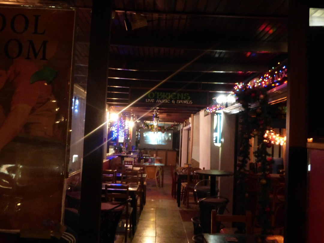 O'Brien's Bar Lanzarote-卡门港必去景点