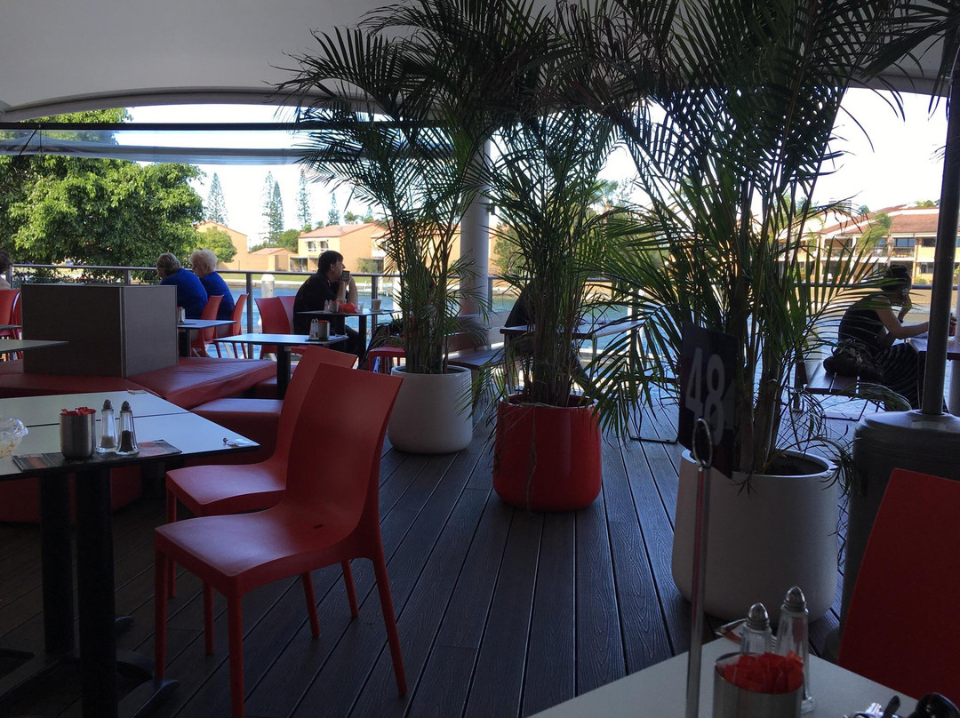 Runaway Bay餐馆和美食-Crema Espresso