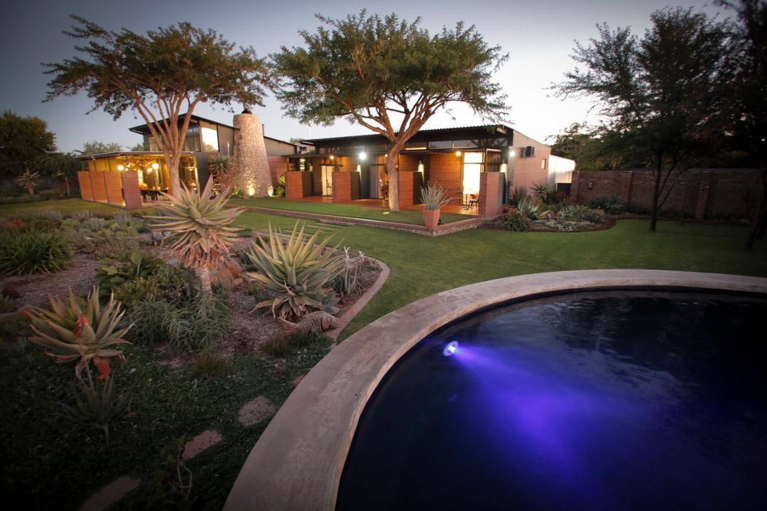 Florisbad酒店住宿-Liedjiesbos B&B and Urban Olive Farm