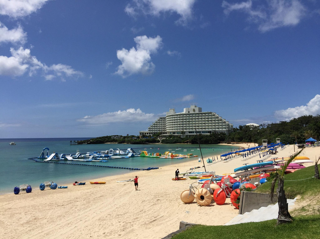 万座海滩-恩纳村必去景点