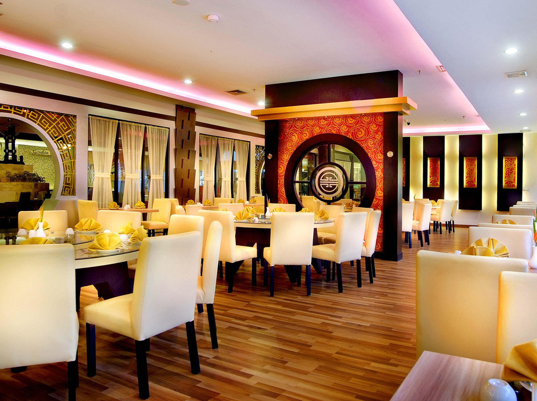 Chinese Dynasty Restaurant