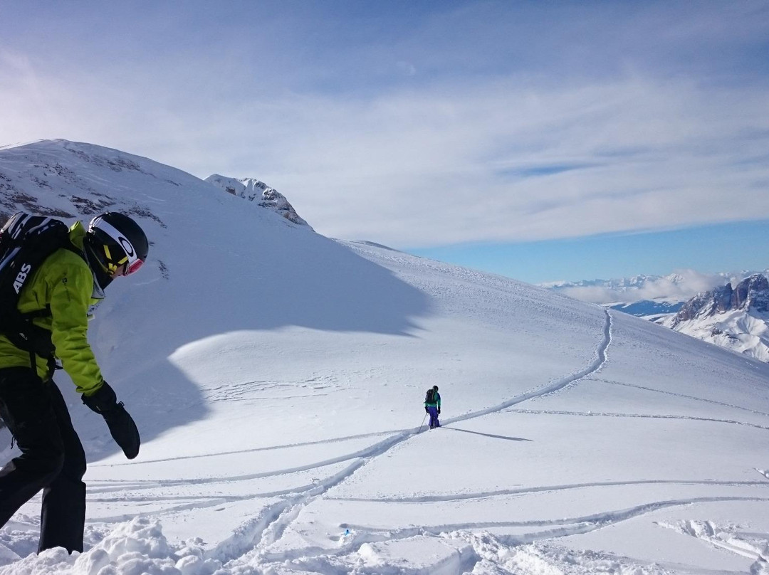 Ski and Snowboard School Canazei Marmolada景点图片