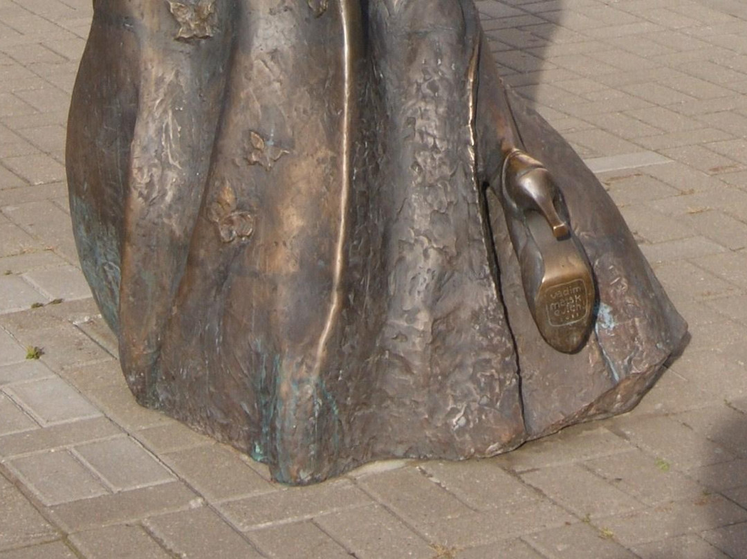 Monument to the Newlyweds-Salihorsk必去景点