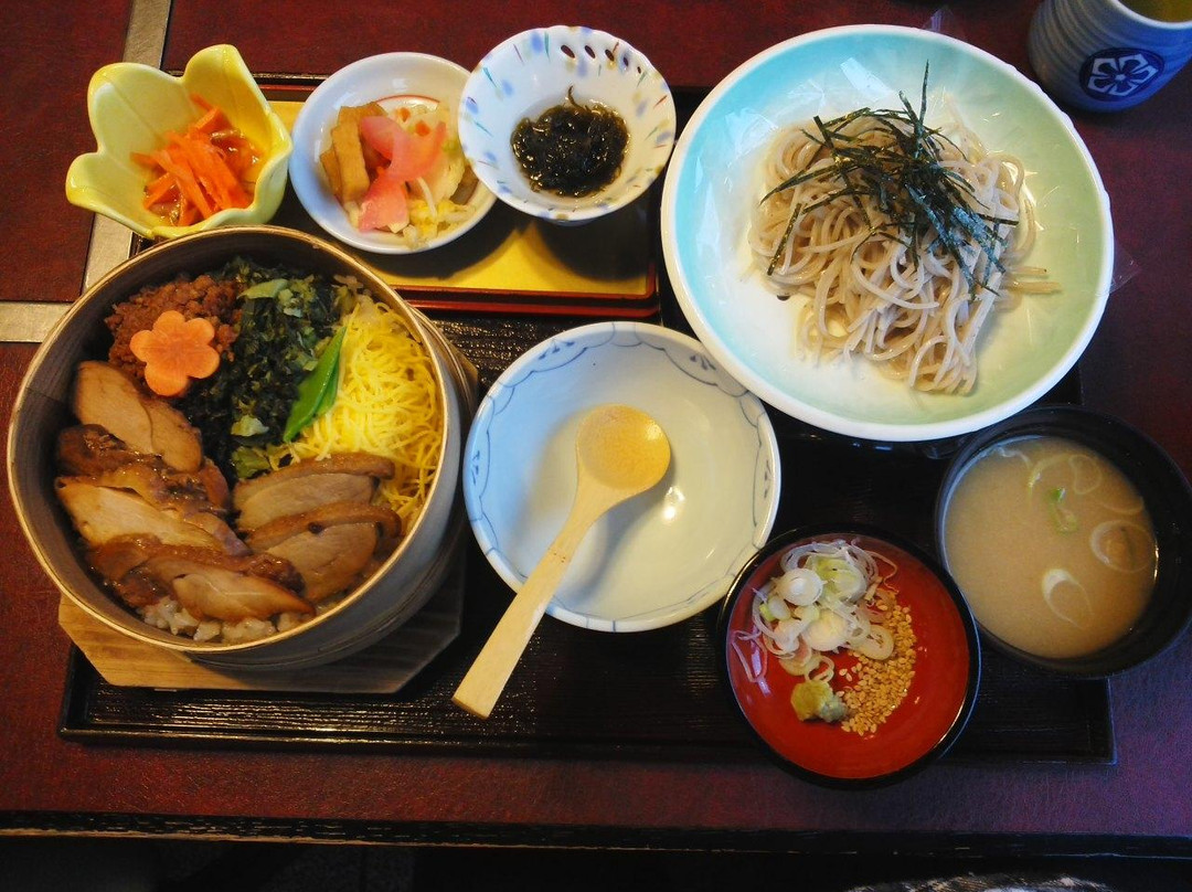 味処 大番 こけしの里