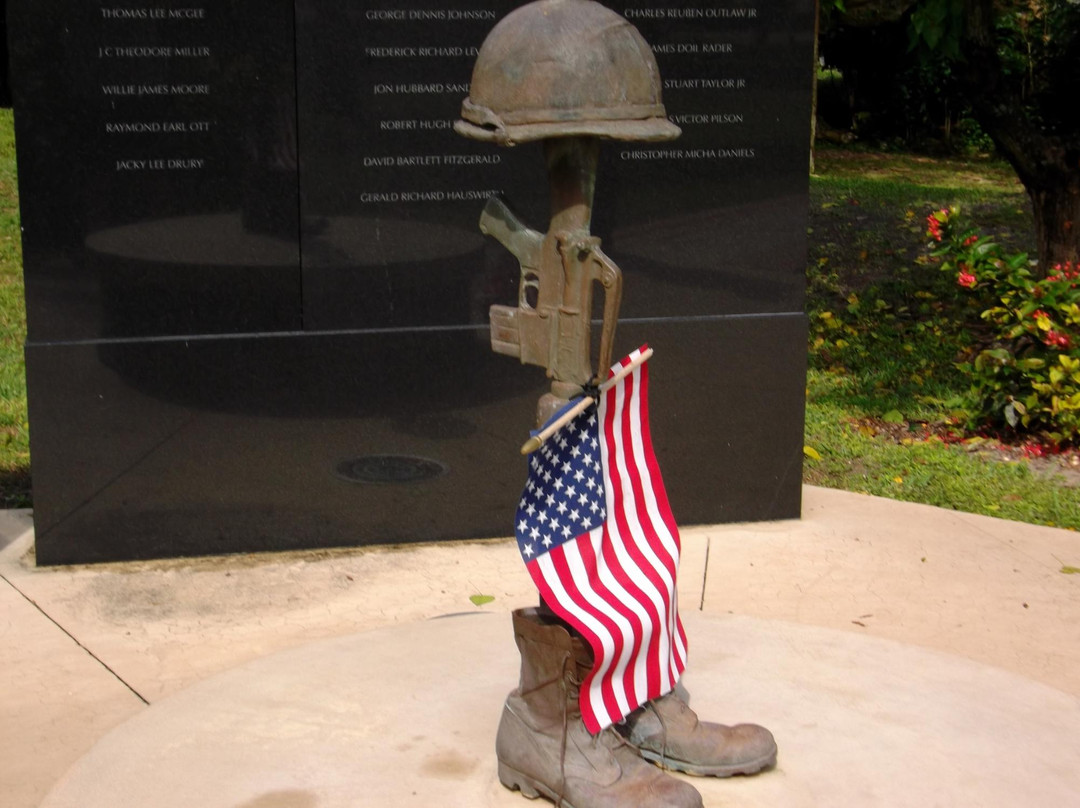 Vietnam War Memorial-迈尔斯堡必去景点