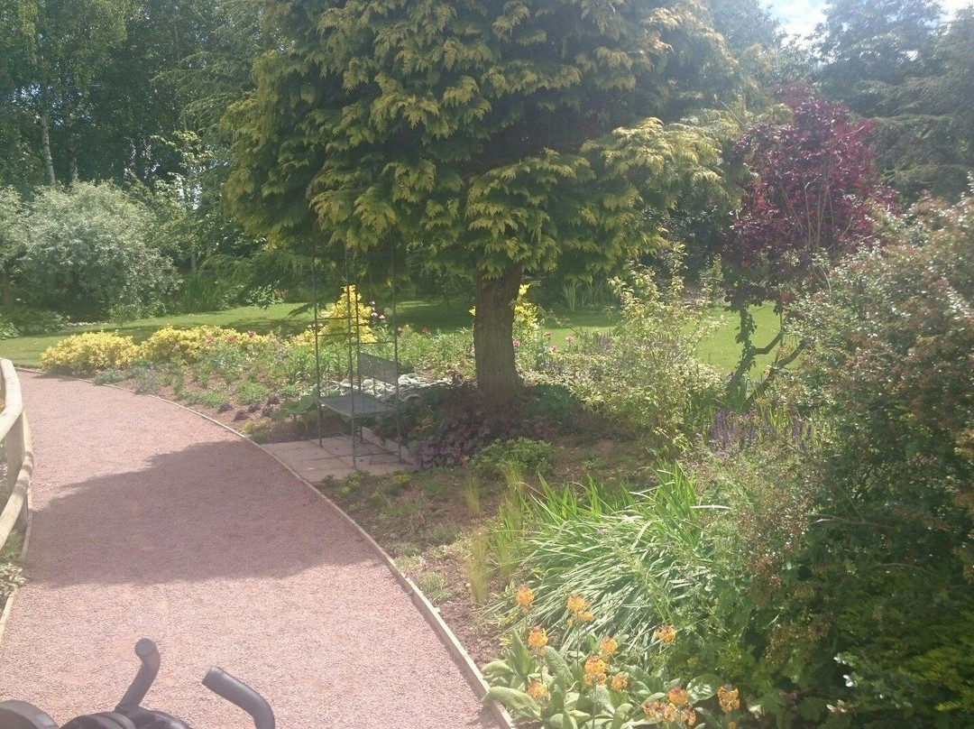 Kenchester Water Gardens景点图片