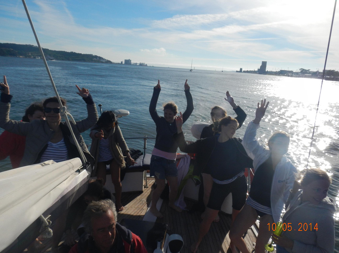 Furanai Sailboat Tours-里斯本必去景点