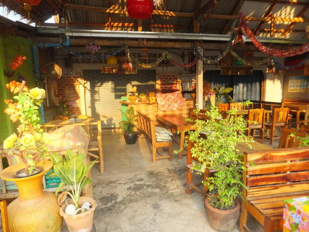 Khrua Tamarind Restaurant