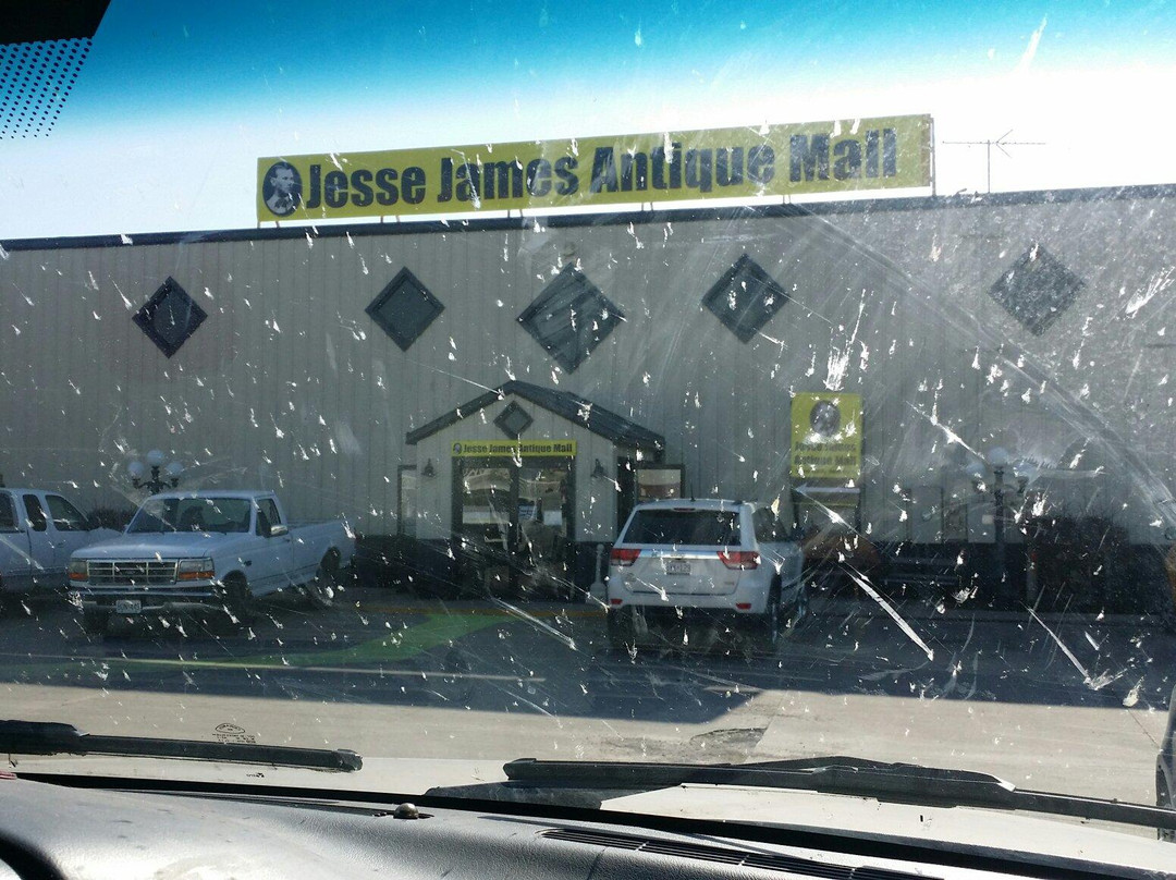 Jessie James Antique Mall-圣约瑟夫必去景点