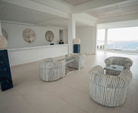 帕诺尔莫斯酒店住宿-The Royal Blue Resort