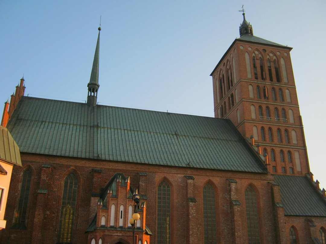 Basilica Catherine of Alexandria景点图片