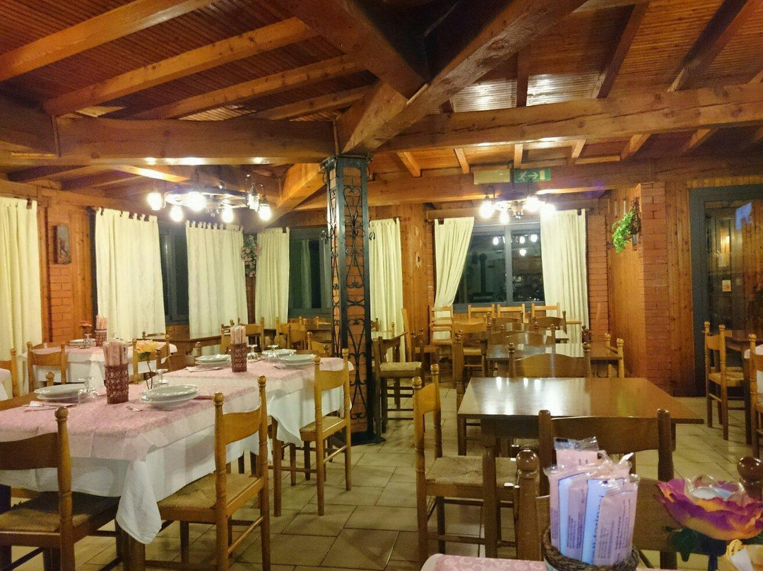 Chiusanico餐馆和美食-Panorama Dianese