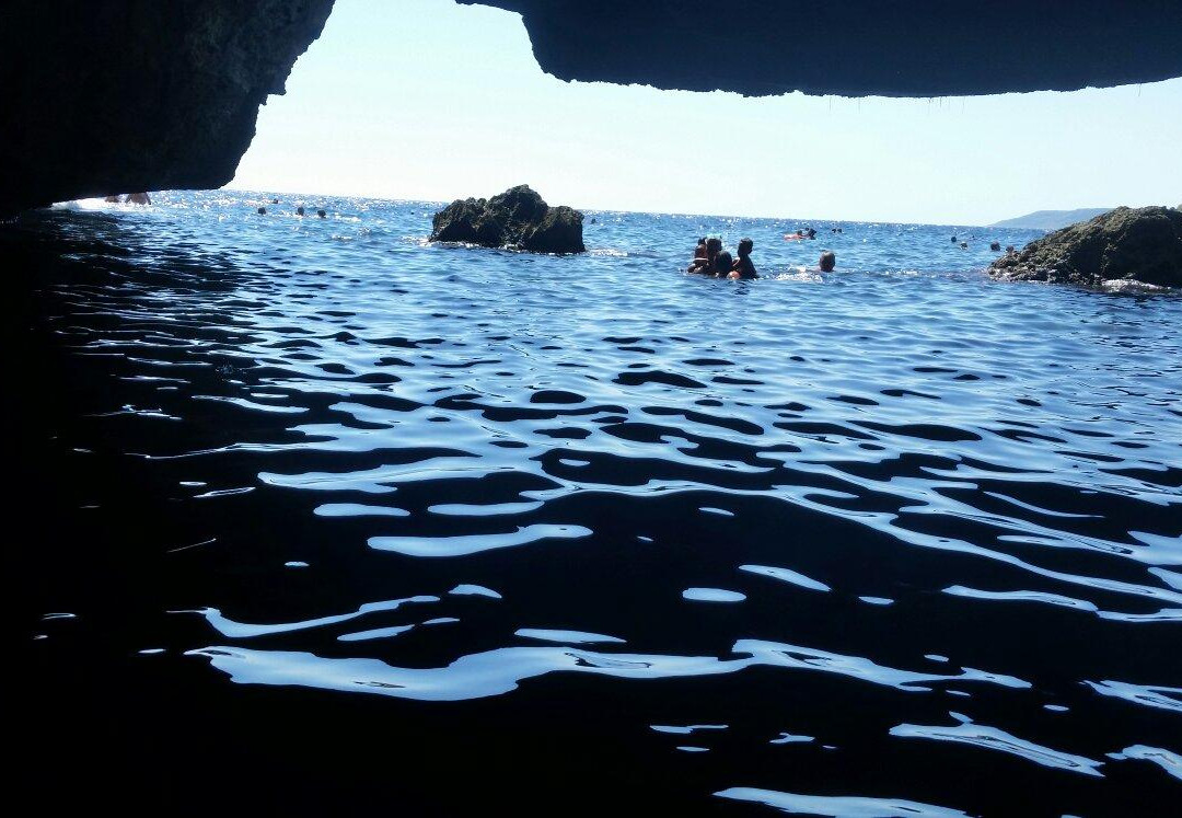 Spiaggia della Grotta Verde景点图片