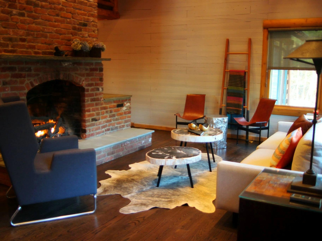 麦迪逊酒店住宿-Chatfield Hollow Inn