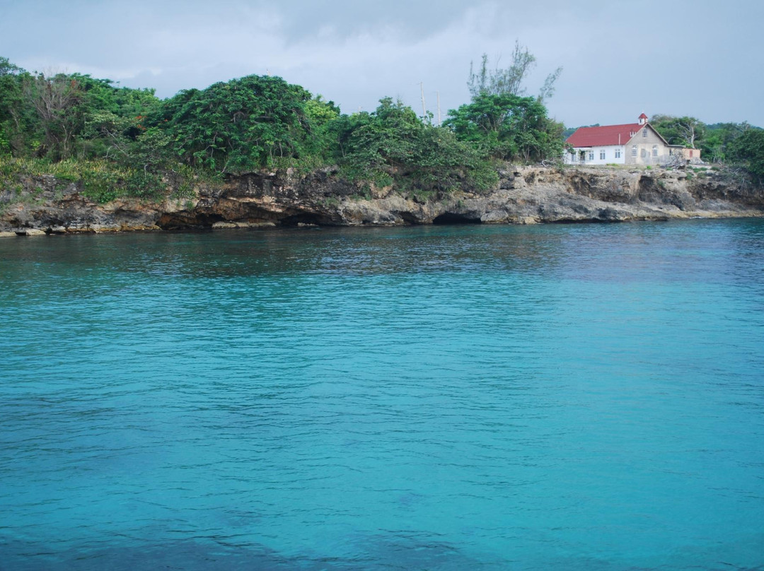 Lances Bay旅游攻略图片