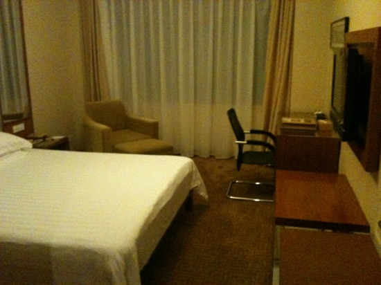 夏威夷国际商务酒店主图