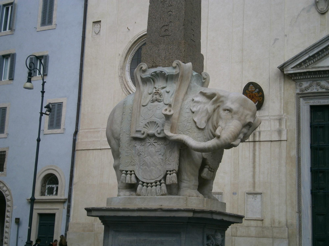 Elephant and Minerva Obelisk-罗马必去景点