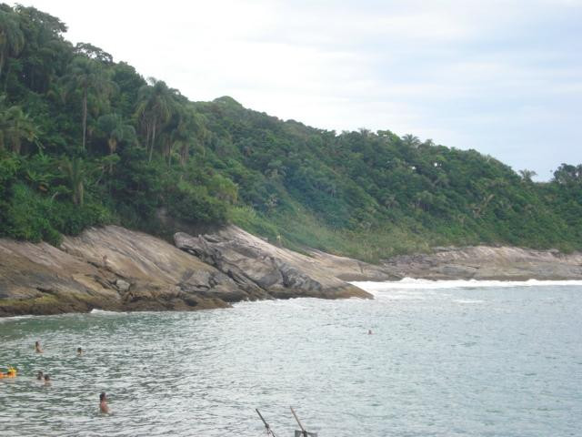 Praia do Éden-瓜鲁雅必去景点