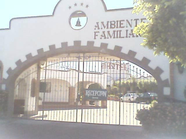 Las Campanas Inn主图