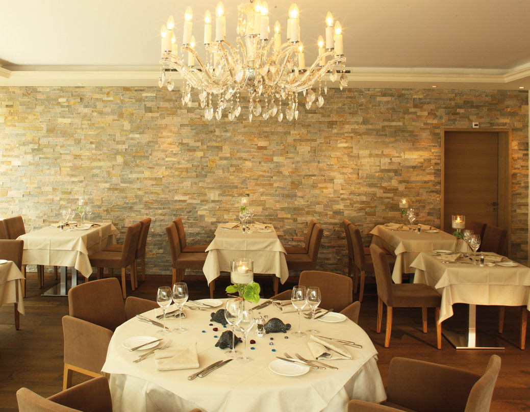 Canton of Nidwalden酒店住宿-Krone Buochs - Hotel & Restaurant