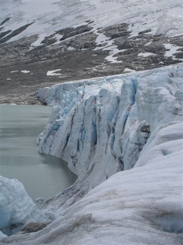 ICETROLL - Glacier Hiking & Kayaking景点图片