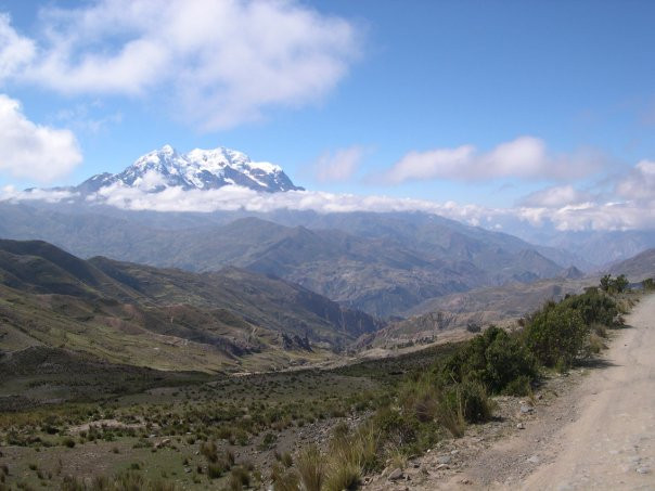 Illimani-Tres Rios必去景点
