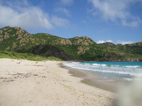 盐田沙滩-圣巴托洛缪岛必去景点
