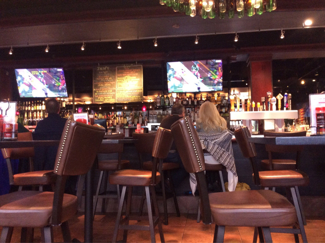 Red Robin Gourmet Burgers And Brews