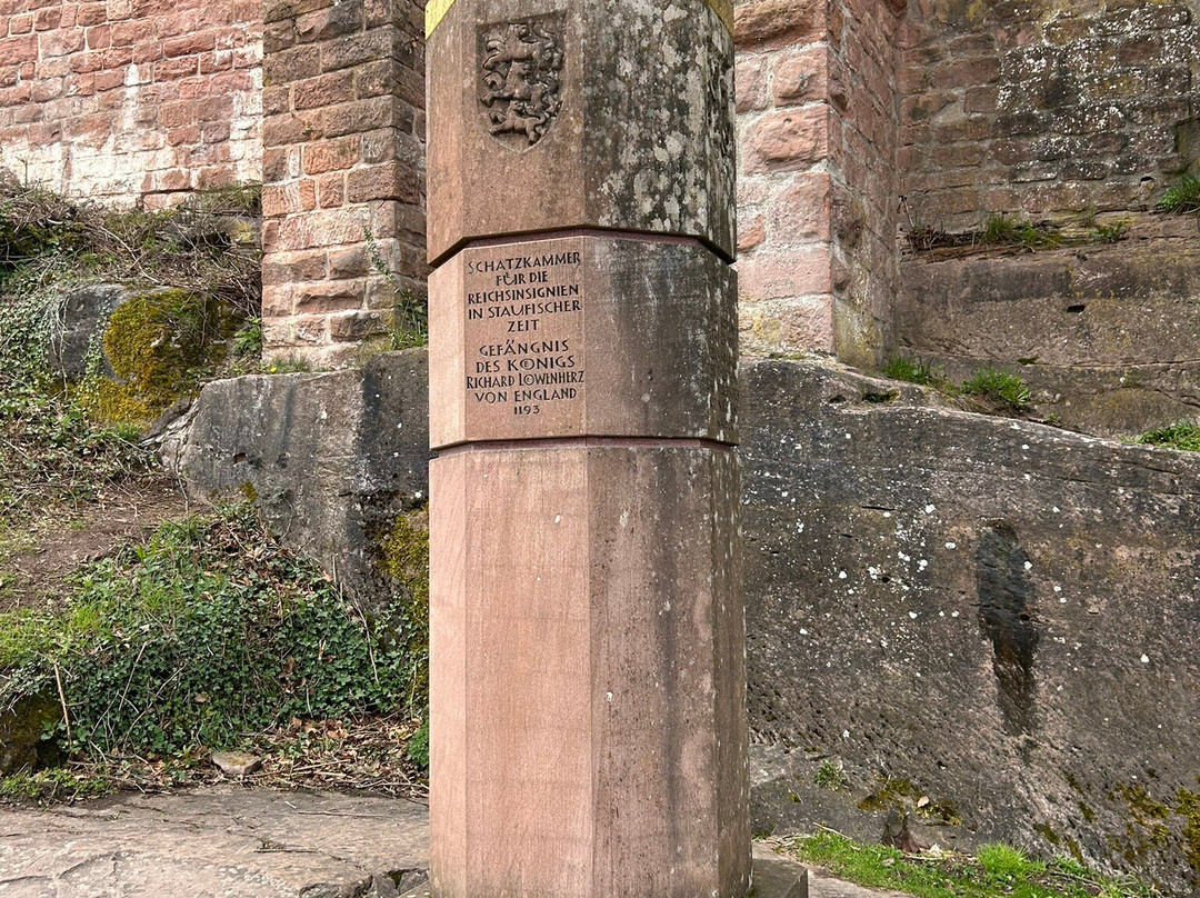 Trifels Castle景点图片