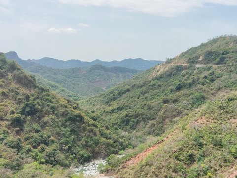 Ennan Mata Temple & Waterfall