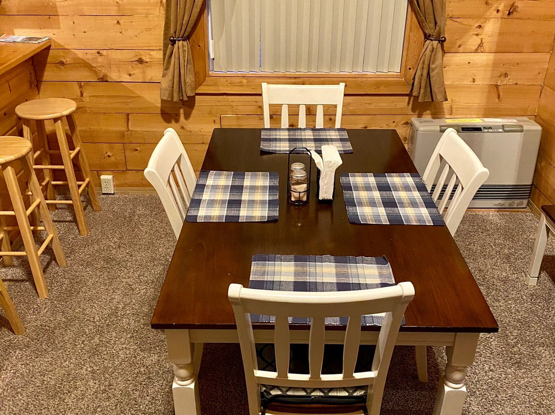 Hatcher Pass Cabins主图