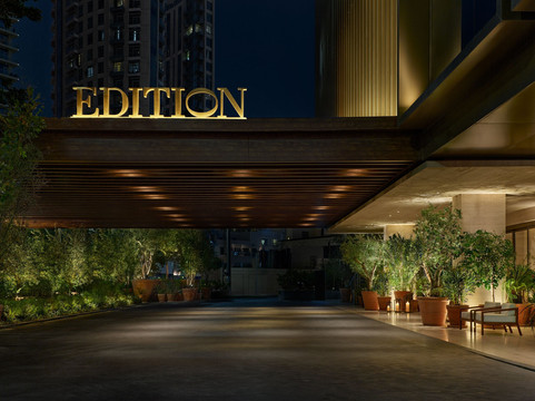 迪拜艾迪逊酒店主图