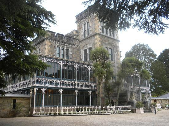 Arthur's Tours-但尼丁必去景点