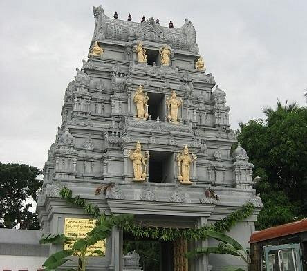 Sri Sridevi Bhudevi Sametha Prasanna Venkateswara Swami Temple景点图片