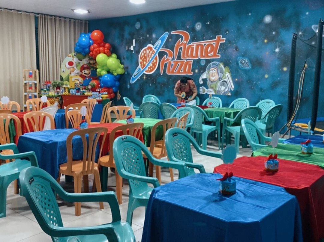 Planet Pizza