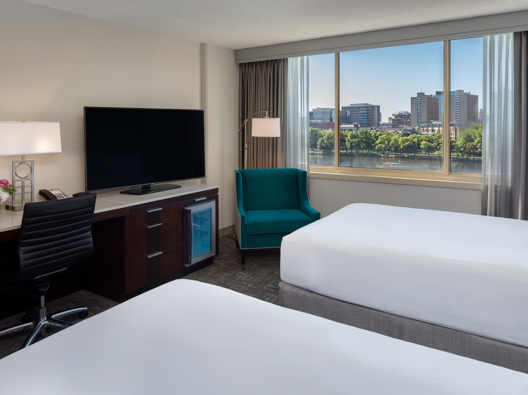 剑桥凯悦酒店主图