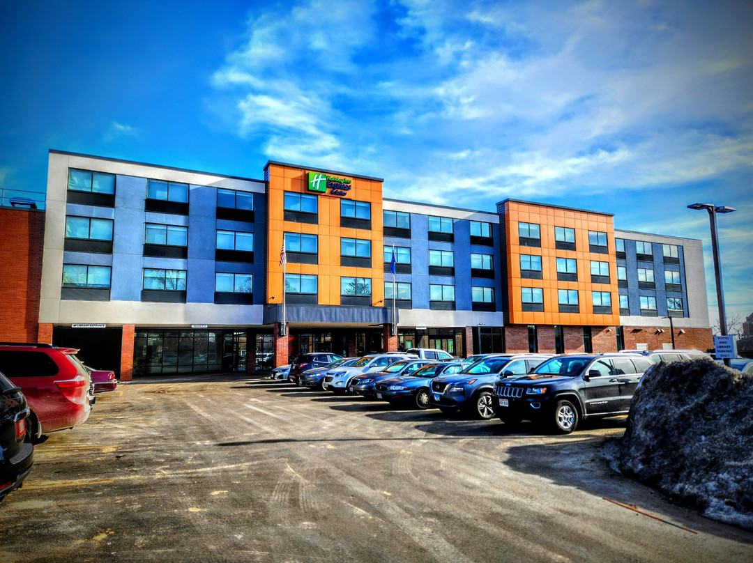 Holiday Inn Express & Suites Platteville By IHG主图