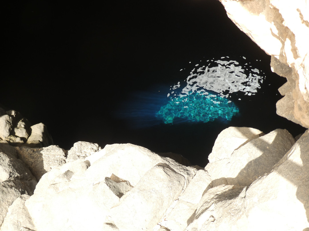 Buracona: The Blue Eye of Cabo Verde Shop-Ilha do Sal必去景点