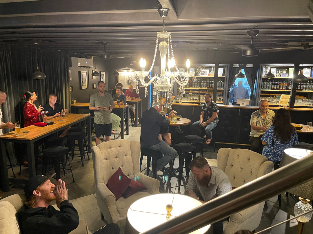 Panezski Artisan Distillery-Molendinar必去景点