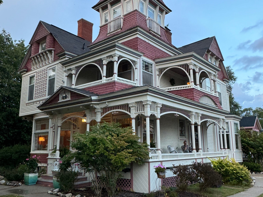 The Grand Victorian B&B主图