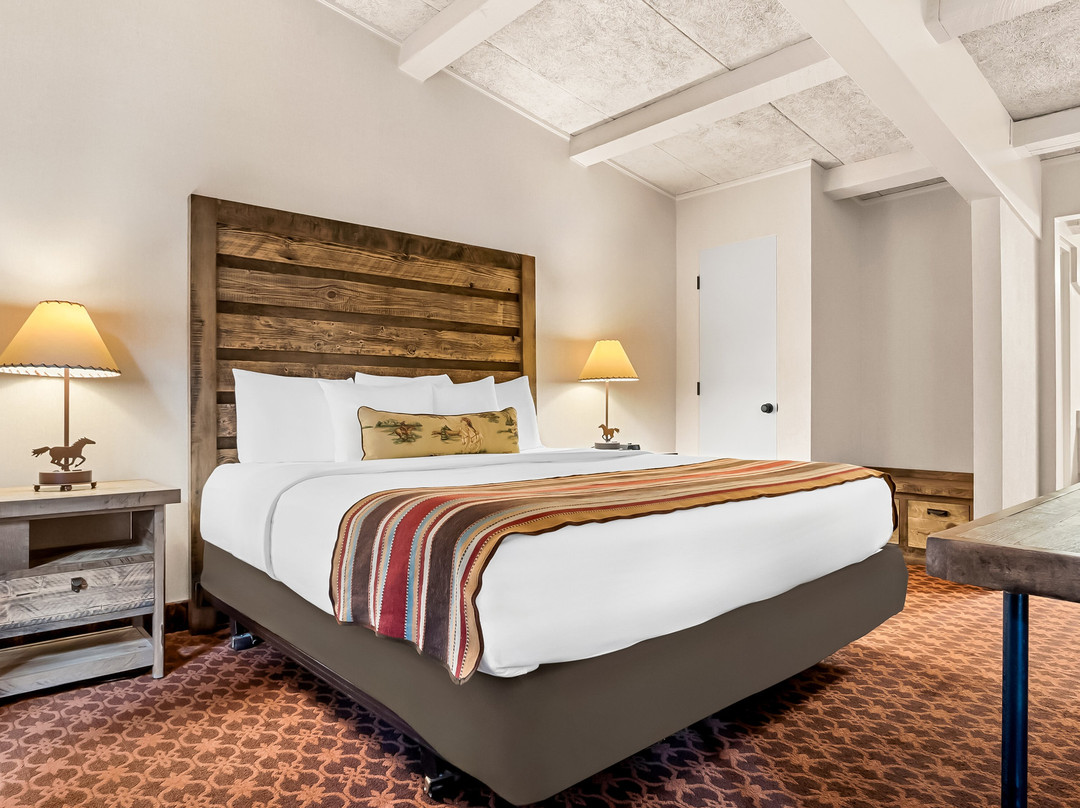 Best Western Outlaw Inn主图